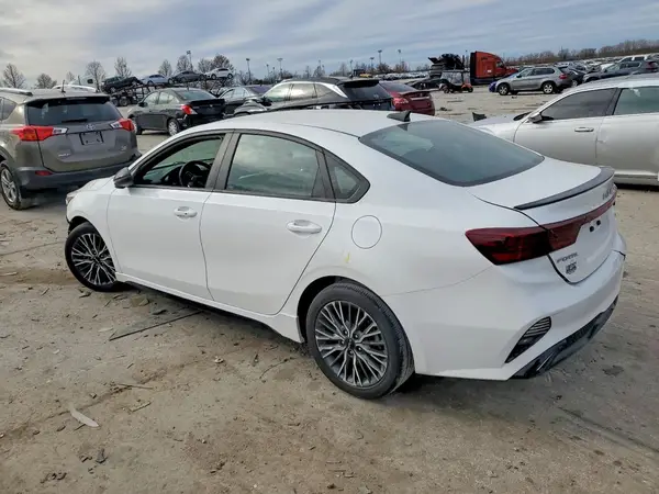 3KPF54AD2PE537121 2023 KIA FORTE - Image 2
