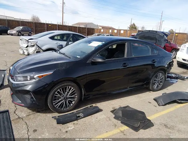 3KPF54AD2PE546725 2023 KIA FORTE - Image 2