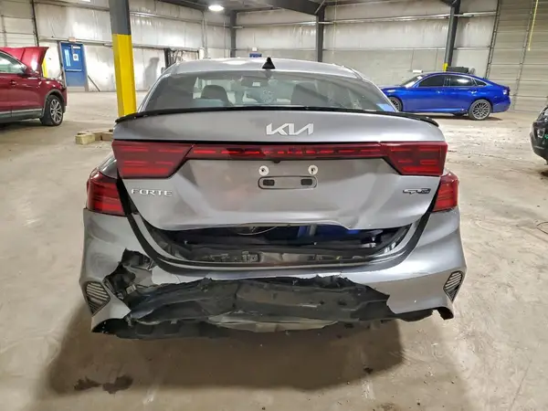 2023 KIA FORTE auction photo 6