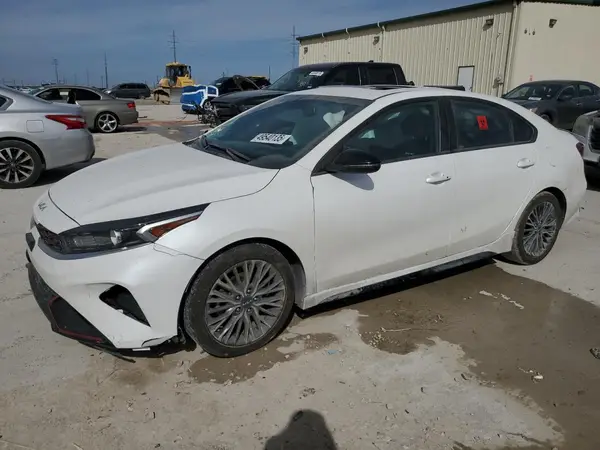 3KPF54AD2PE553299 2023 KIA FORTE - Image 1