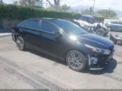 3KPF54AD2PE555926 2023 KIA FORTE