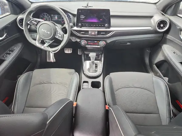 3KPF54AD2PE557059 2023 KIA FORTE - Image 8
