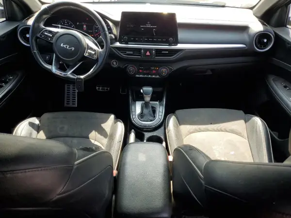 3KPF54AD2PE564125 2023 KIA FORTE - Image 8