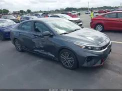 3KPF54AD2PE564335 2023 KIA FORTE