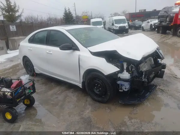 3KPF54AD2PE571429 2023 KIA FORTE - Image 1