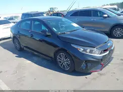 3KPF54AD2PE578428 2023 KIA FORTE