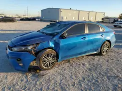 3KPF54AD2PE586125 2023 KIA FORTE