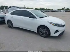 3KPF54AD2PE592961 2023 KIA FORTE