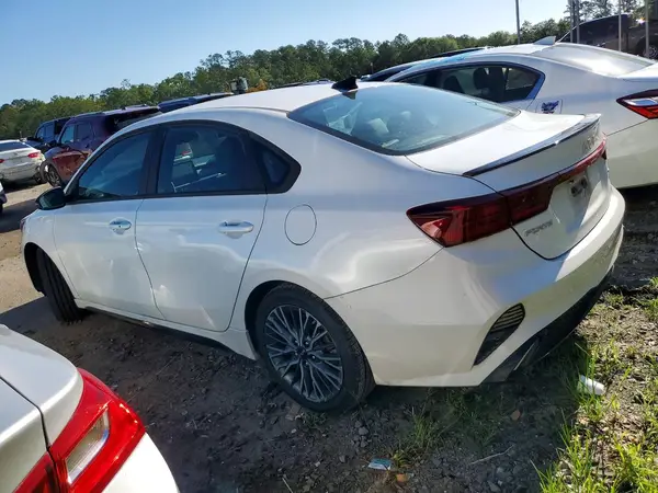 3KPF54AD2PE602162 2023 KIA FORTE - Image 2