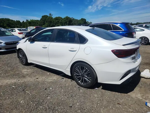 3KPF54AD2PE603649 2023 KIA FORTE - Image 2