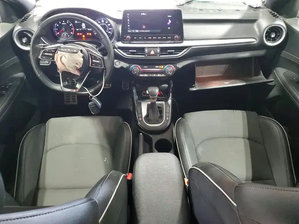 3KPF54AD2PE607703 2023 KIA FORTE - Image 8