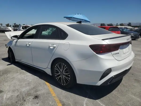 3KPF54AD2PE615087 2023 KIA FORTE - Image 2