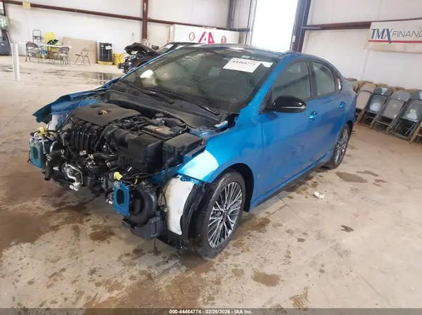 3KPF54AD2PE620645 2023 KIA FORTE - Image 2