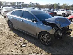3KPF54AD2PE628499 2023 KIA FORTE