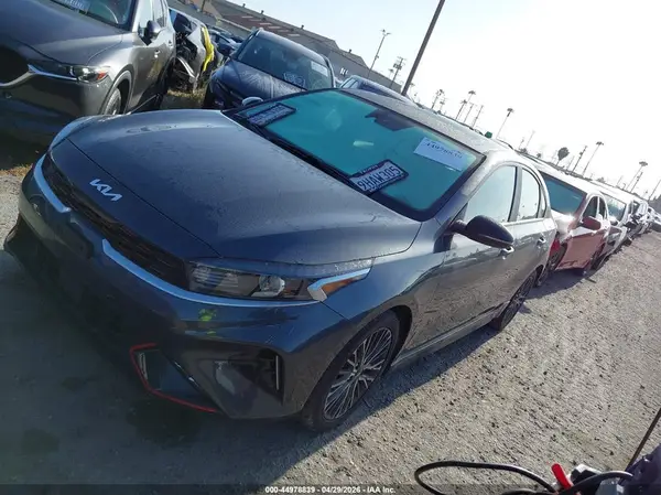 3KPF54AD2PE634531 2023 KIA FORTE - Image 2