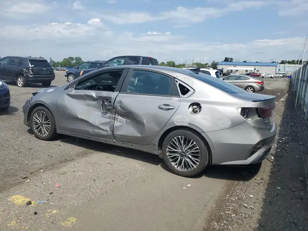 3KPF54AD2PE644265 2023 KIA FORTE - Image 2