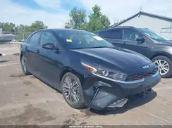 3KPF54AD2PE650633 2023 KIA FORTE