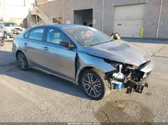 3KPF54AD2PE654729 2023 KIA FORTE
