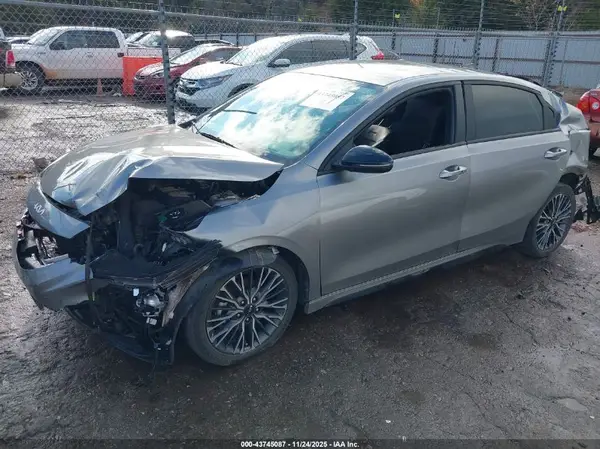3KPF54AD2PE655671 2023 KIA FORTE - Image 2