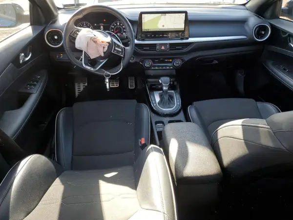 3KPF54AD2PE657081 2023 KIA FORTE - Image 8