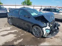 3KPF54AD2PE660000 2023 KIA FORTE