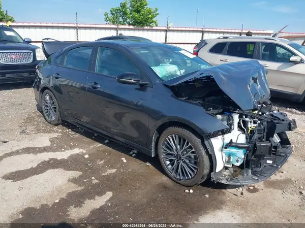 3KPF54AD2PE660000 2023 KIA FORTE - Image 1