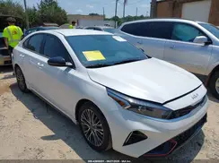 3KPF54AD2PE667819 2023 KIA FORTE