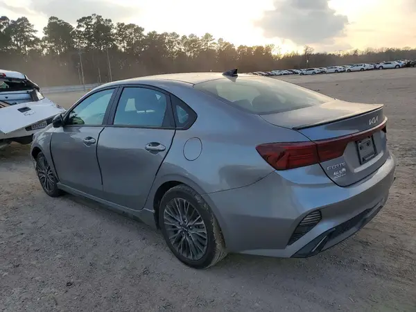 3KPF54AD2PE681932 2023 KIA FORTE - Image 2