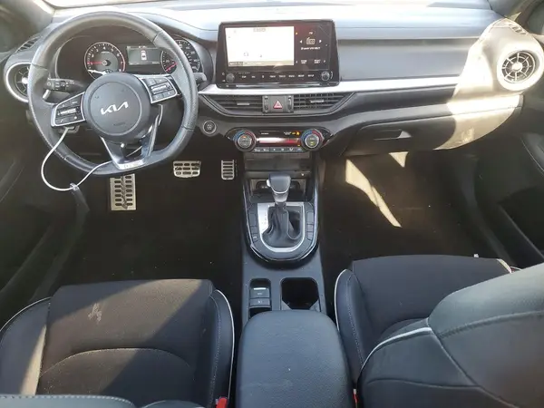 3KPF54AD2PE685981 2023 KIA FORTE - Image 8