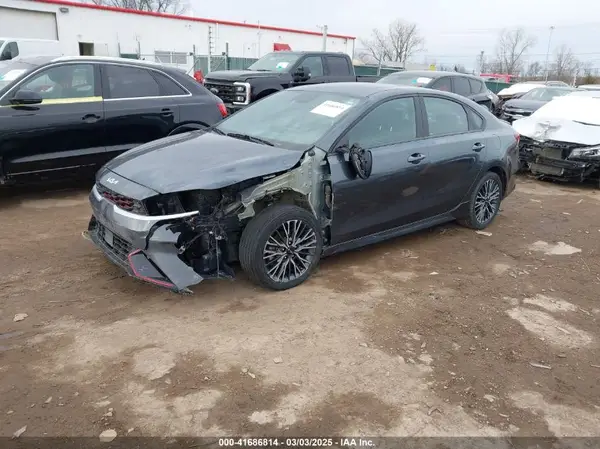3KPF54AD2RE703897 2024 KIA FORTE - Image 2