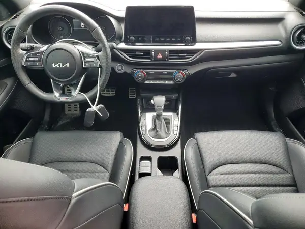 3KPF54AD2RE705309 2024 KIA FORTE - Image 8
