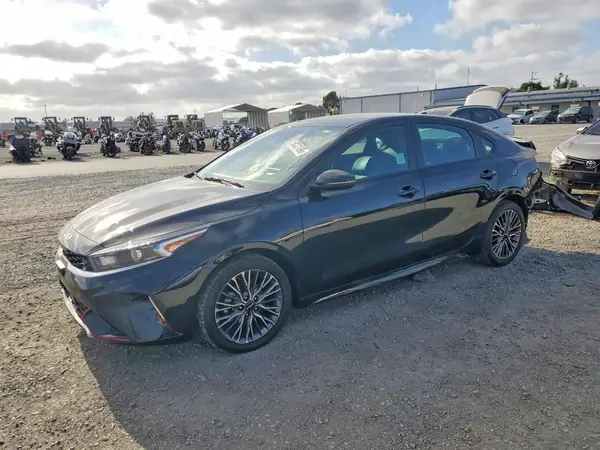 3KPF54AD2RE706508 2024 KIA FORTE - Image 1