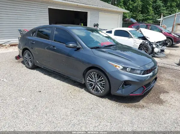 3KPF54AD2RE712308 2024 KIA FORTE - Image 1
