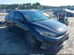 3KPF54AD2RE712860 2024 KIA FORTE