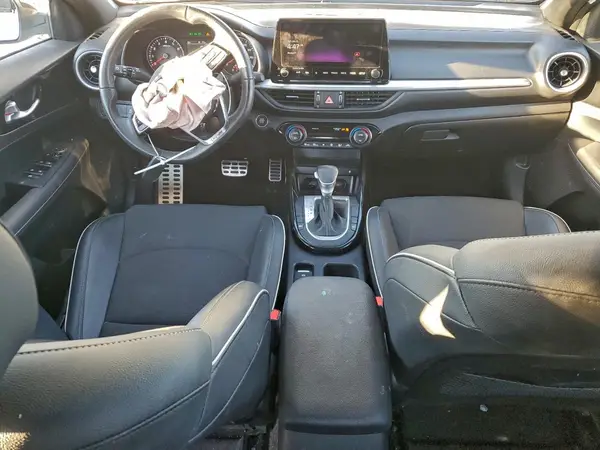 3KPF54AD2RE722319 2024 KIA FORTE - Image 8