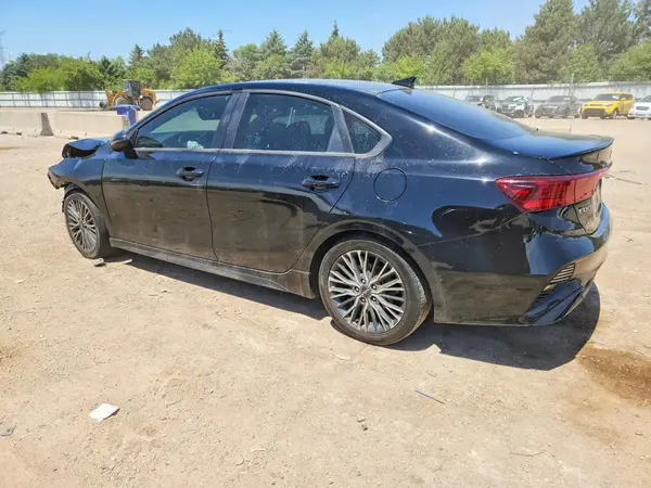 3KPF54AD2RE728718 2024 KIA FORTE - Image 2