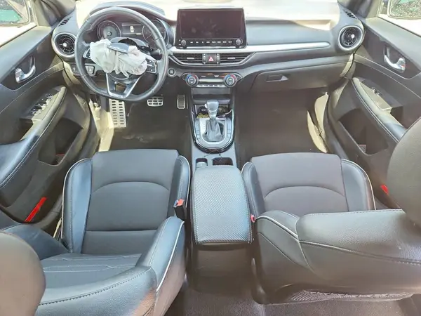 3KPF54AD2RE728718 2024 KIA FORTE - Image 8