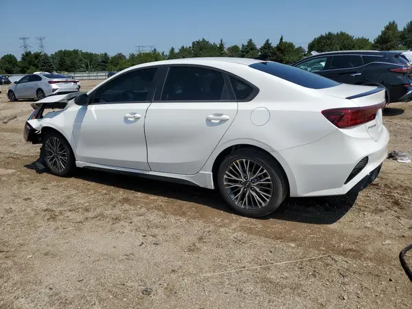 3KPF54AD2RE730243 2024 KIA FORTE - Image 2