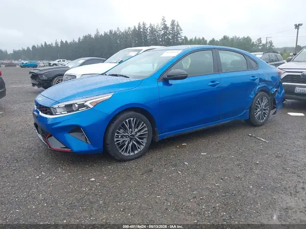 3KPF54AD2RE735491 2024 KIA FORTE - Image 2
