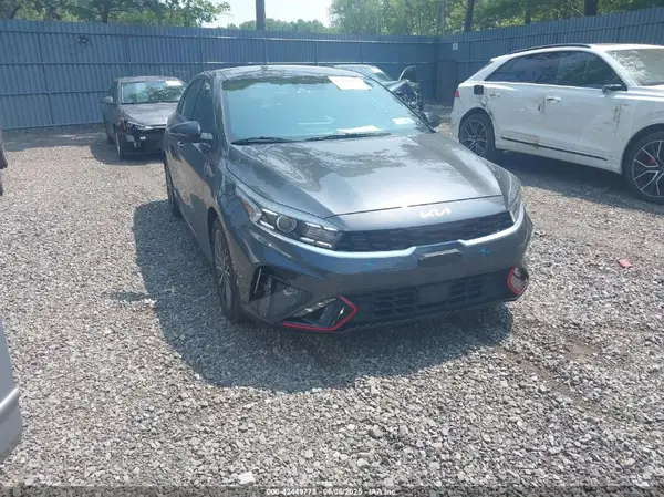 3KPF54AD2RE745874 2024 KIA FORTE - Image 1