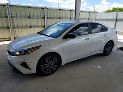 3KPF54AD2RE750105 2024 KIA FORTE