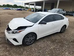 3KPF54AD2RE750251 2024 KIA FORTE