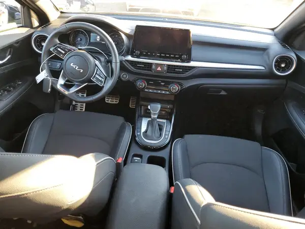 3KPF54AD2RE763890 2024 KIA FORTE - Image 8
