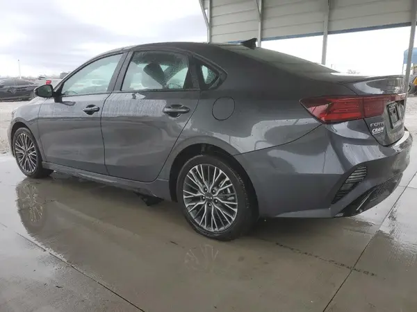 3KPF54AD2RE765042 2024 KIA FORTE - Image 2
