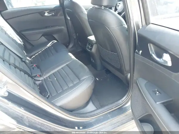 3KPF54AD2RE771147 2024 KIA FORTE - Image 8