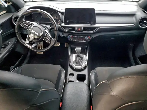 3KPF54AD2RE772041 2024 KIA FORTE - Image 8