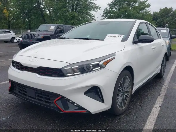 3KPF54AD2RE774596 2024 KIA FORTE - Image 2