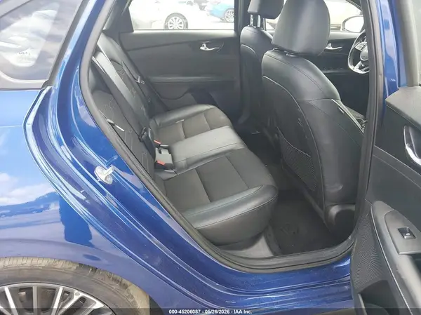 3KPF54AD2RE776218 2024 KIA FORTE - Image 8
