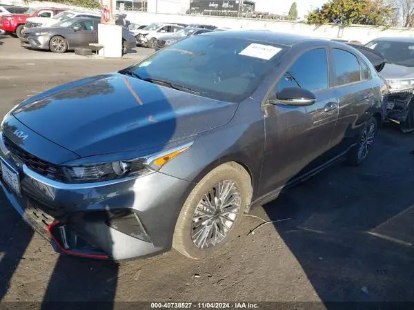 3KPF54AD2RE780530 2024 KIA FORTE - Image 2