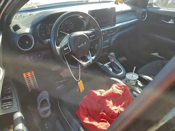 3KPF54AD2RE792905 2024 KIA FORTE - Image 8